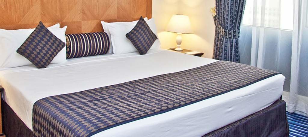 Majestic Central Hotel 5