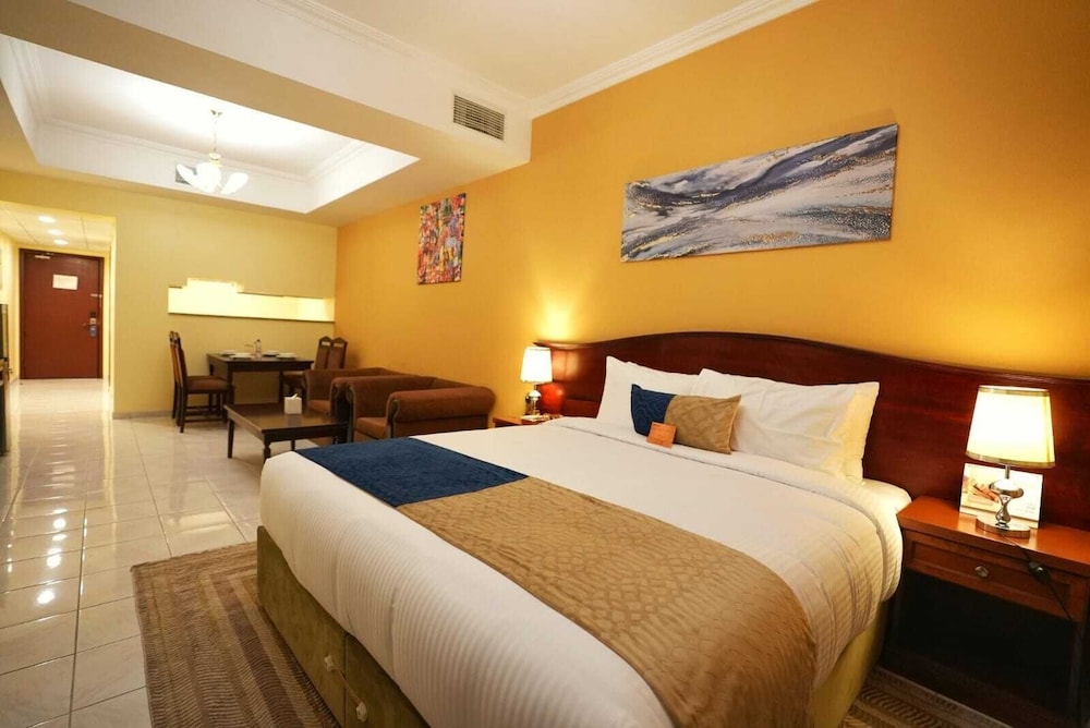 Manchester Plaza Hotel 9