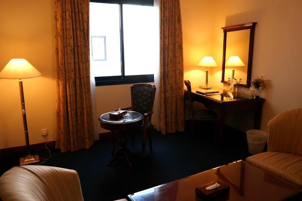 York International Hotel 9
