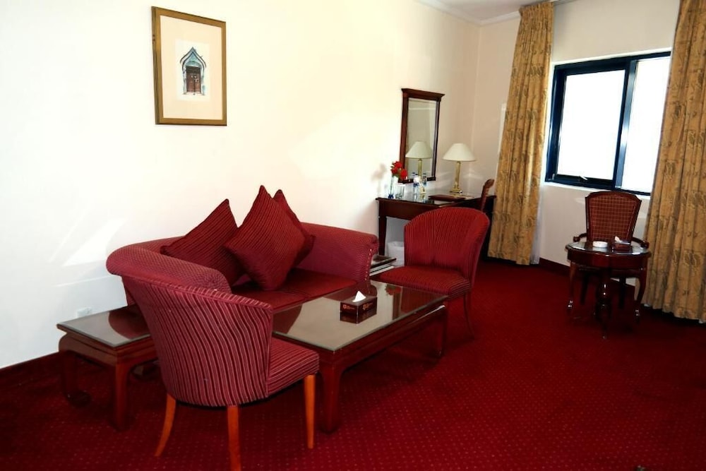 York International Hotel 8
