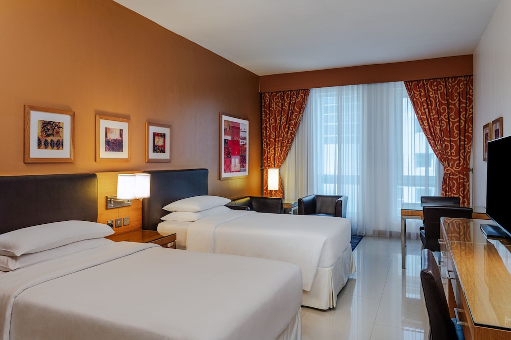 Four Points by Sheraton Bur Dubai 23
