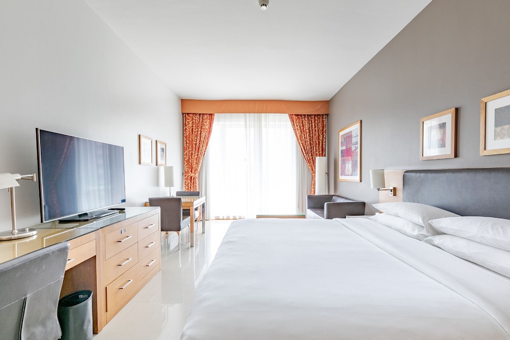 Four Points by Sheraton Bur Dubai 16