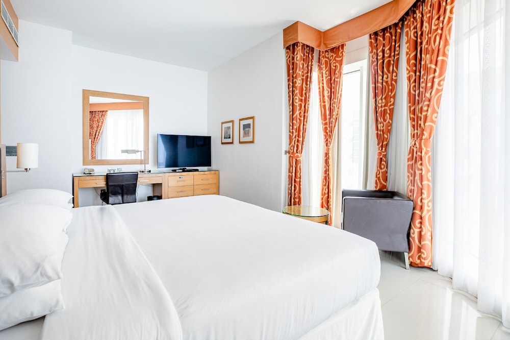 Four Points by Sheraton Bur Dubai 21