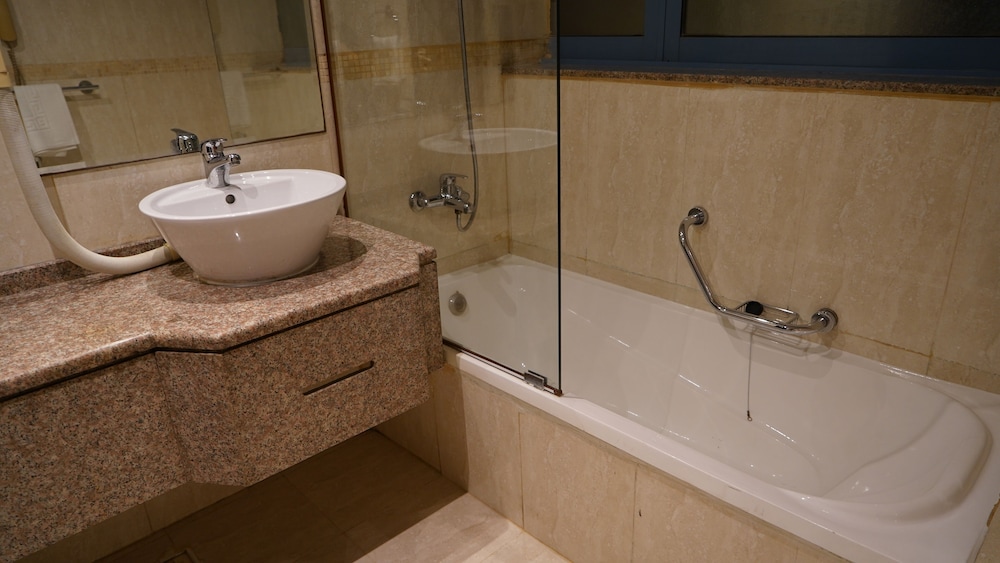 Boonmax Hotel 13