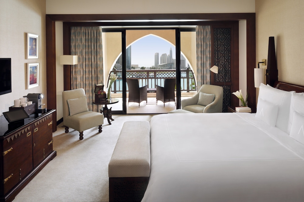 Palace Downtown 20