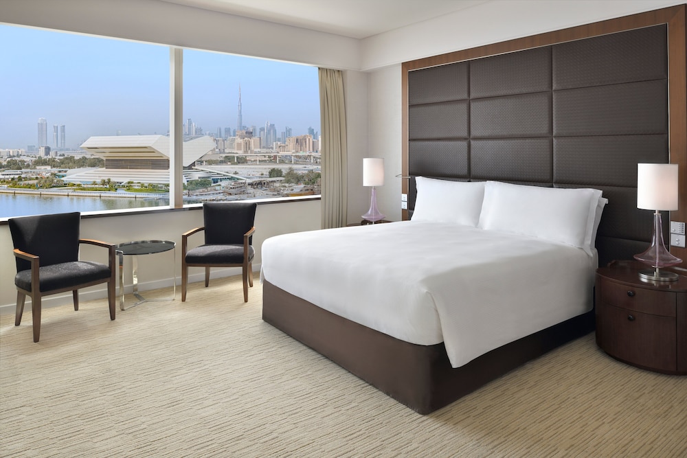 Crowne Plaza Dubai - Festival City 11