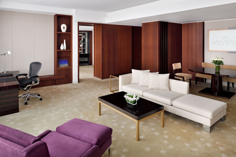InterContinental Dubai Festival City 9