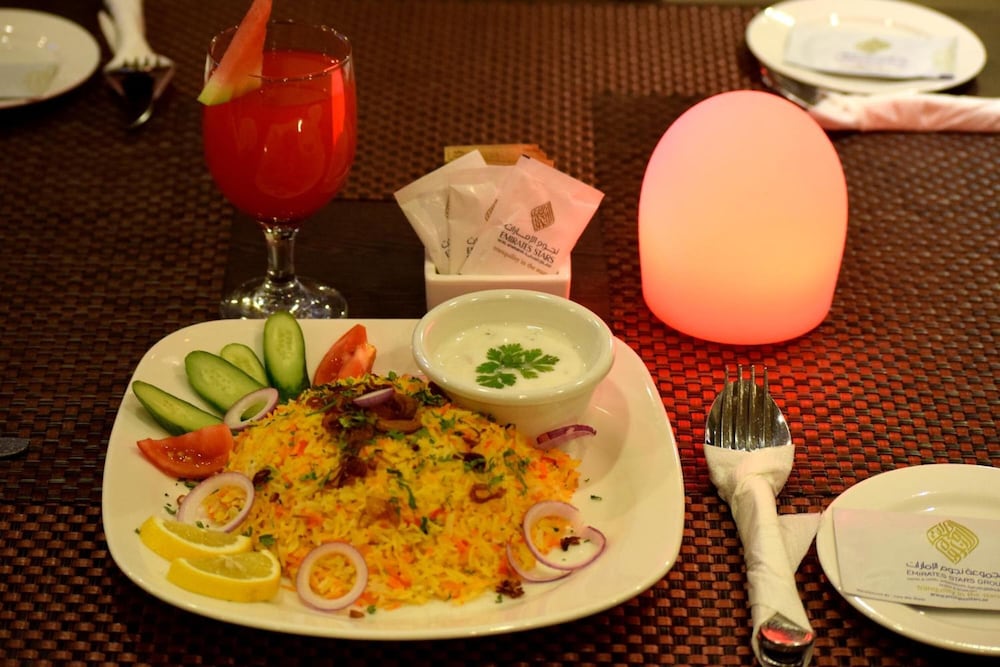 Nejoum Al Emarate Hotel 9