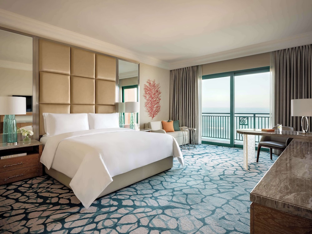 Atlantis, The Palm 12