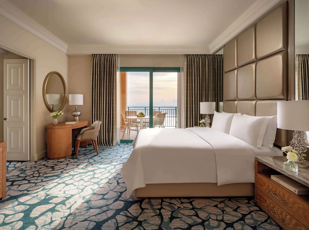 Atlantis, The Palm 16