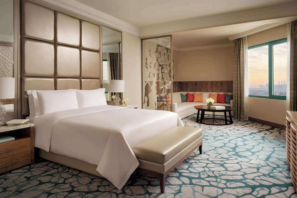 Atlantis, The Palm 15