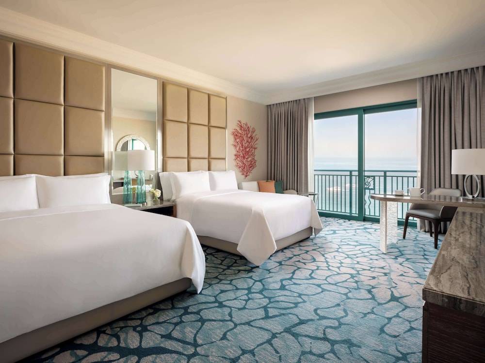 Atlantis, The Palm 11