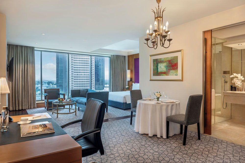 The H Dubai 18