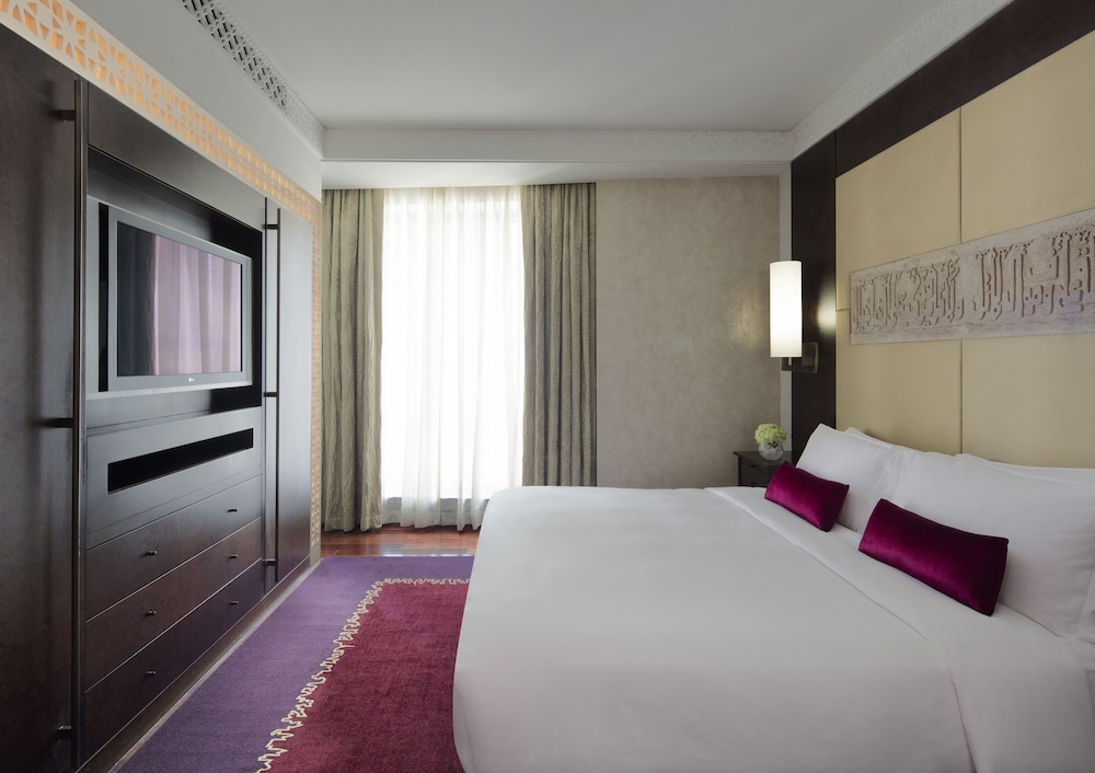 The H Dubai 8
