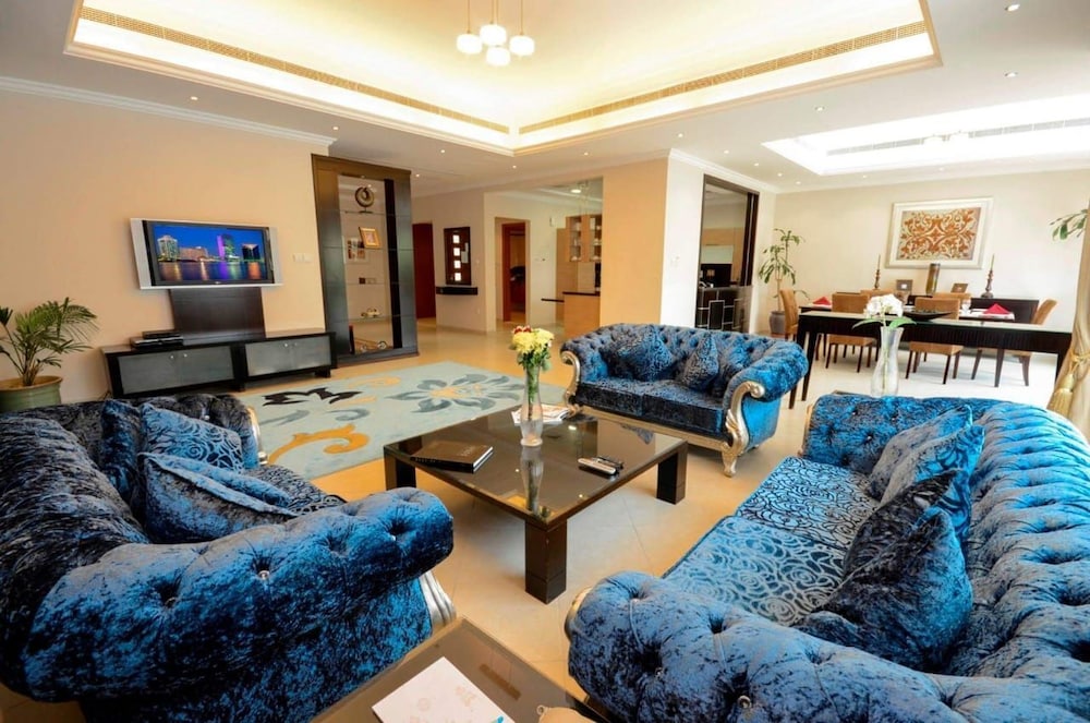 Coral Boutique Villas Hotel 8
