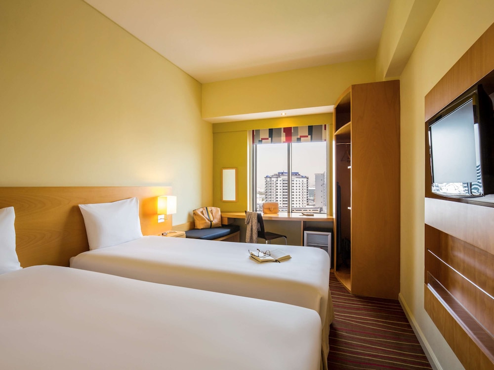 ibis Deira Creekside Dubai 7