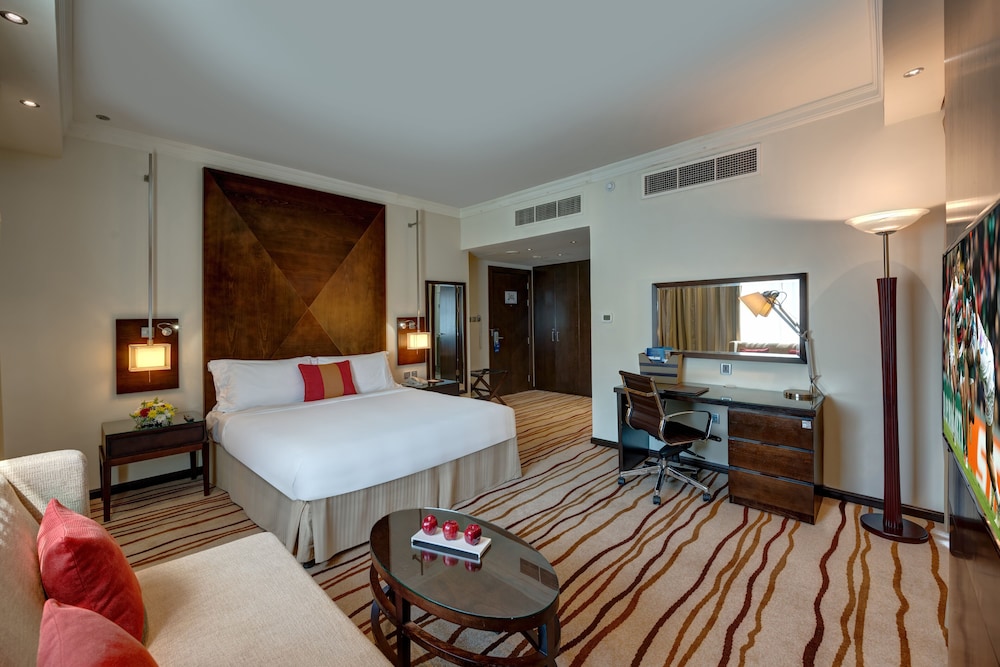 Radisson Blu Hotel, Dubai Barsha Heights 14