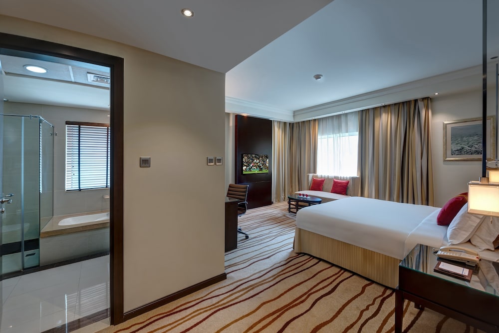 Radisson Blu Hotel, Dubai Barsha Heights 13
