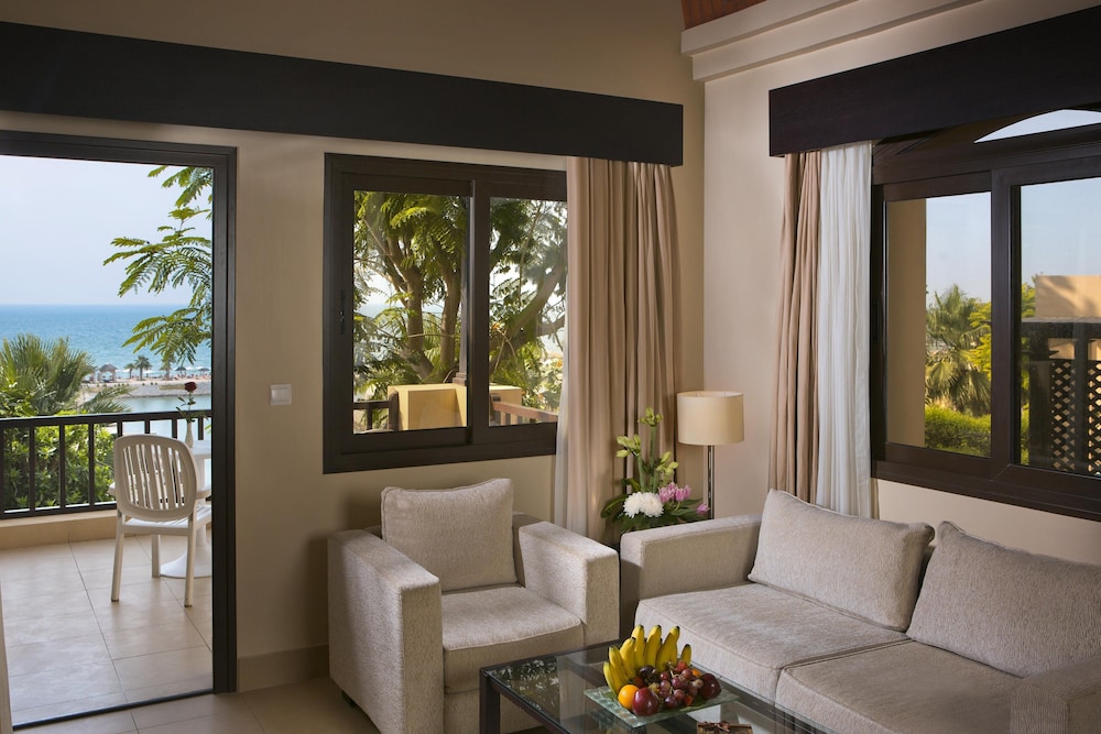 The Cove Rotana Resort Ras Al Khaimah 10