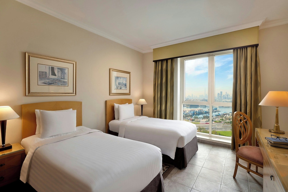 Marriott Executive Apartments Dubai Creek 14