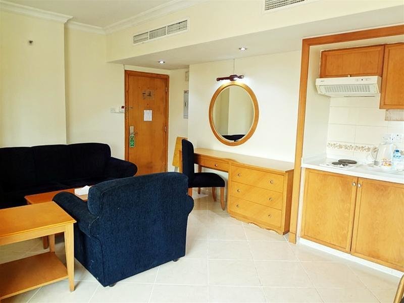 Dolphin Hotel Apartments 23