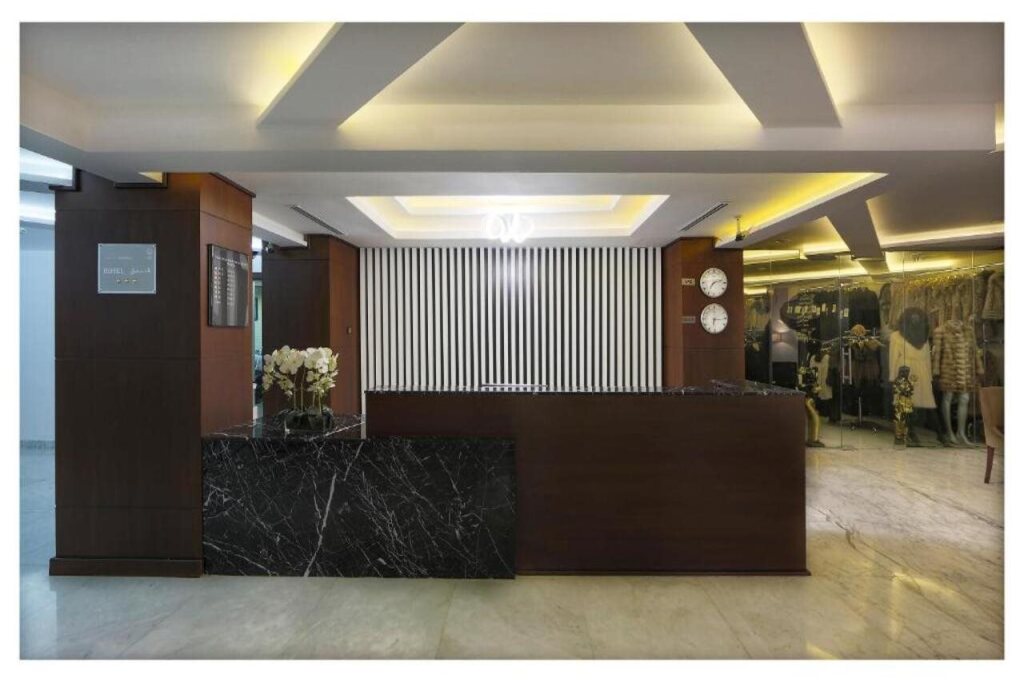 Nova Park Hotel 18