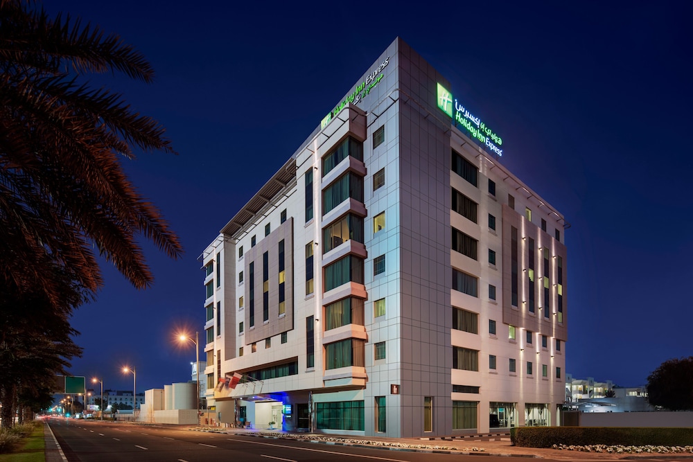 Holiday Inn Express Dubai - Jumeirah 1