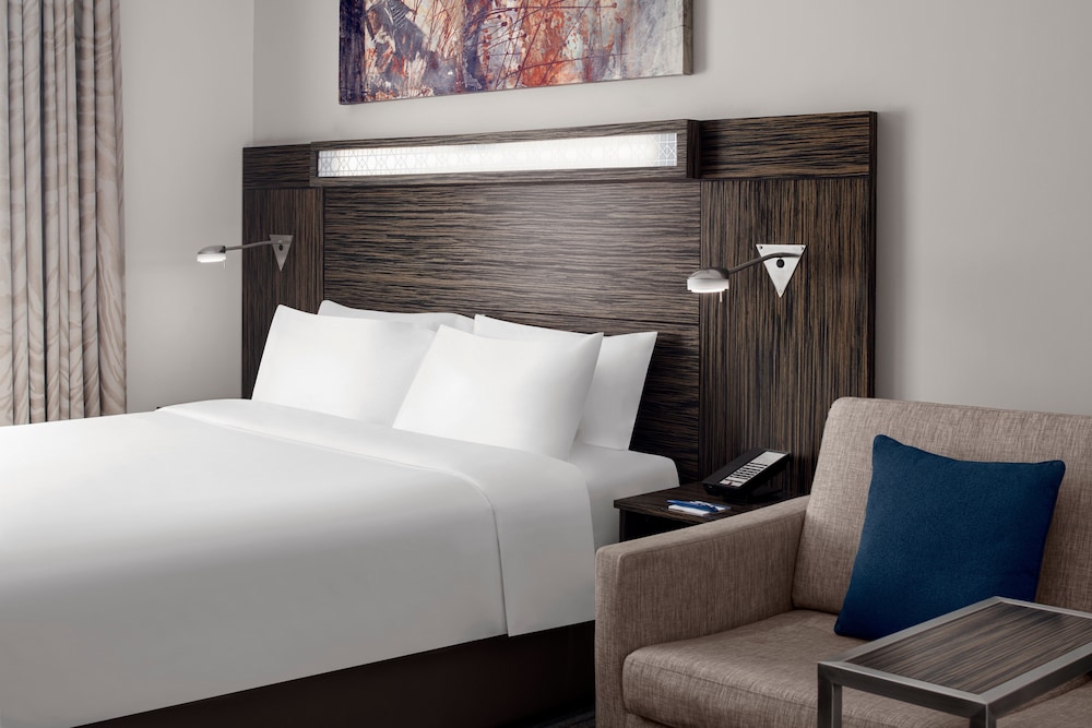 Holiday Inn Express Dubai - Jumeirah 10