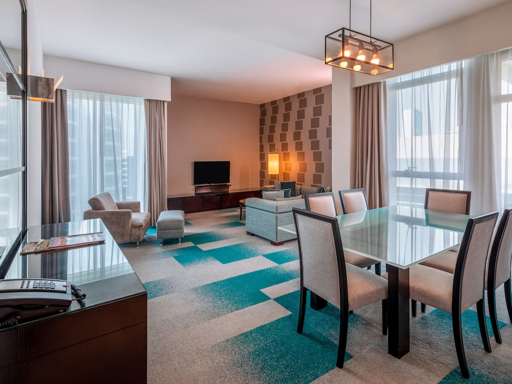 Flora Creek Deluxe Hotel Apartments 12