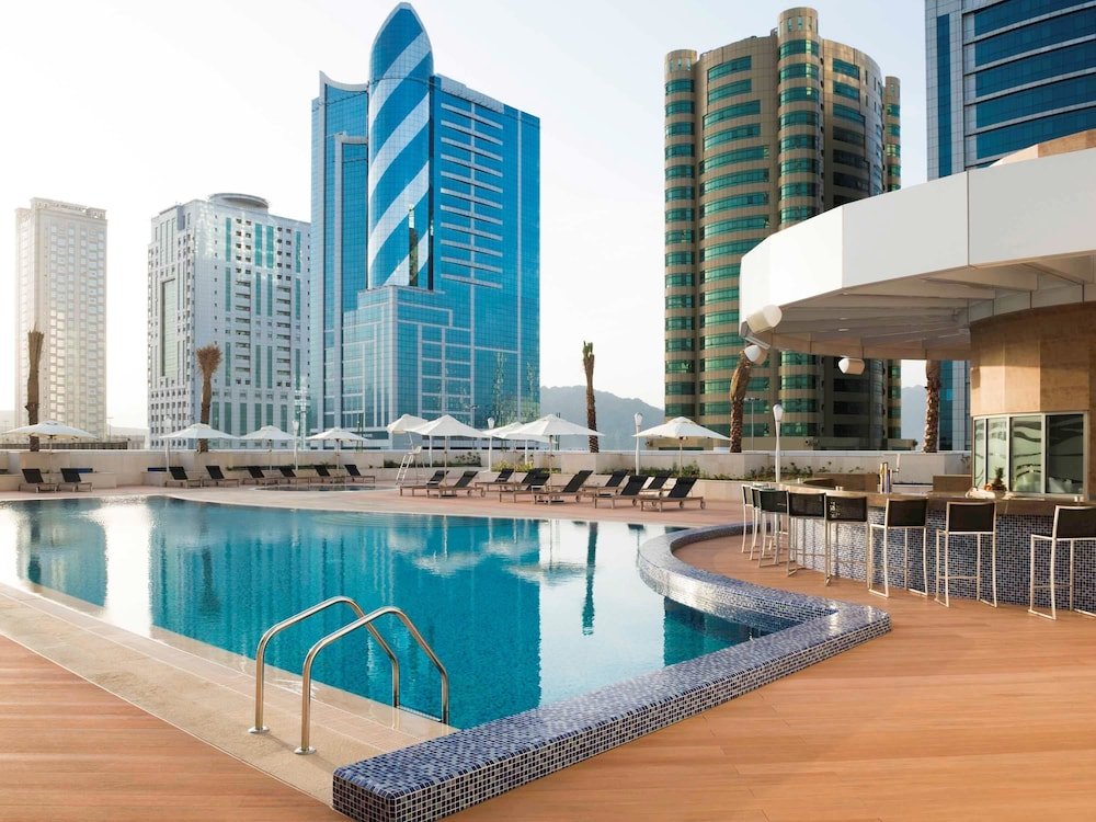 Clifton International Hotel 21