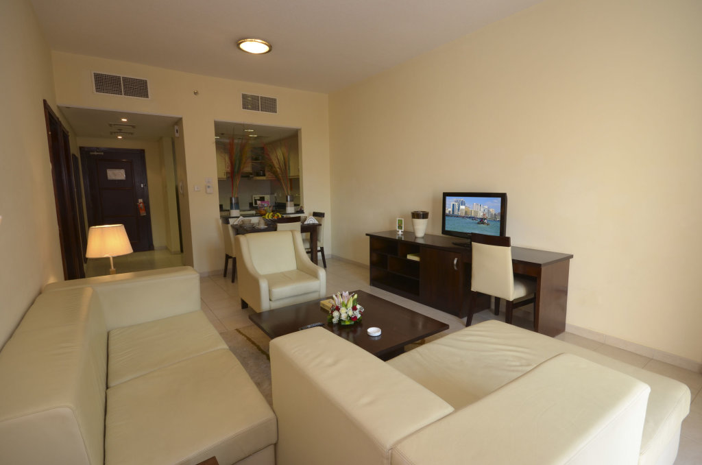 Parkside Suites - Discovery Gardens 15