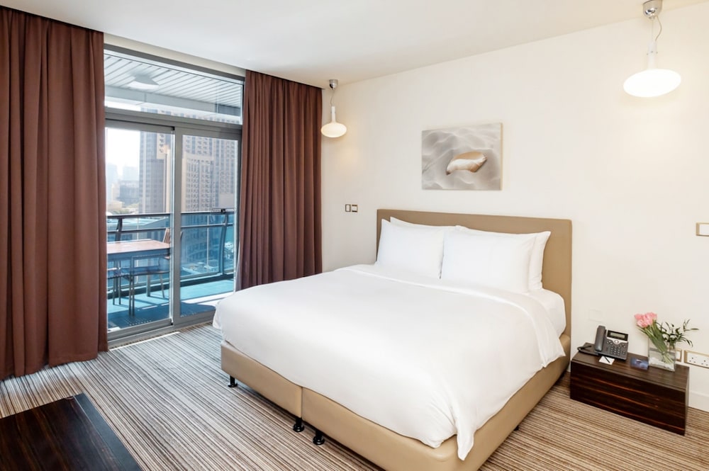 The Radisson Blu Residence, Dubai Marina 15