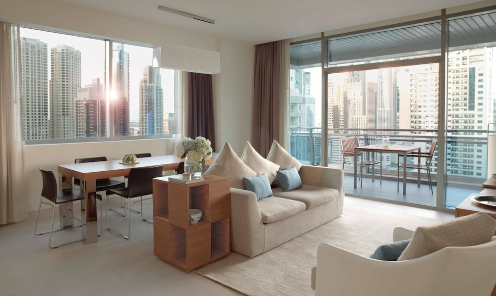The Radisson Blu Residence, Dubai Marina 16