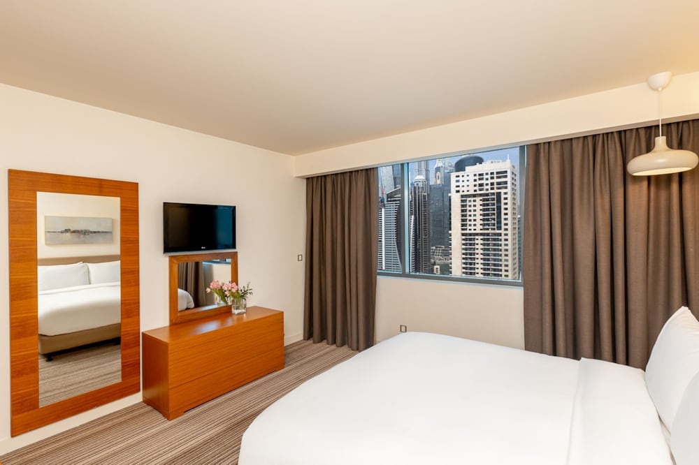 The Radisson Blu Residence, Dubai Marina 13