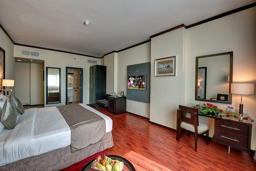 Grandeur Hotel 14