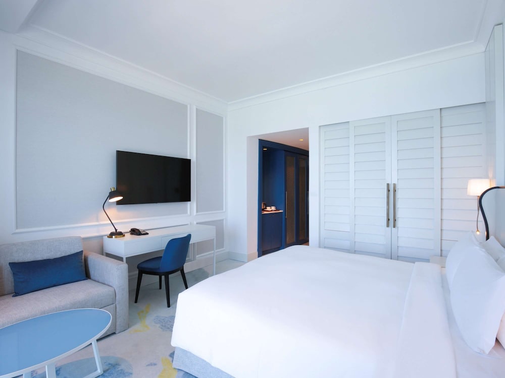 Sofitel Dubai Jumeirah Beach 18