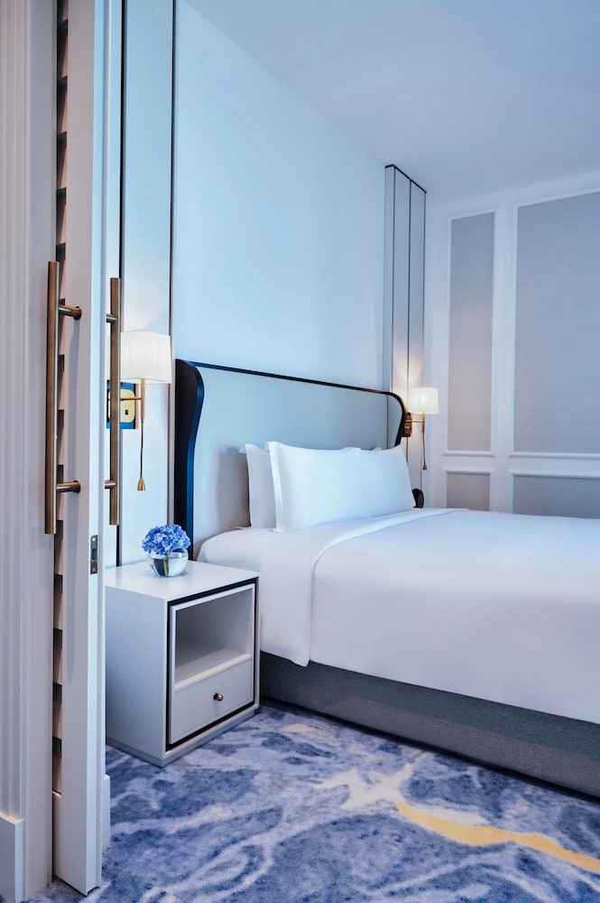 Sofitel Dubai Jumeirah Beach 8