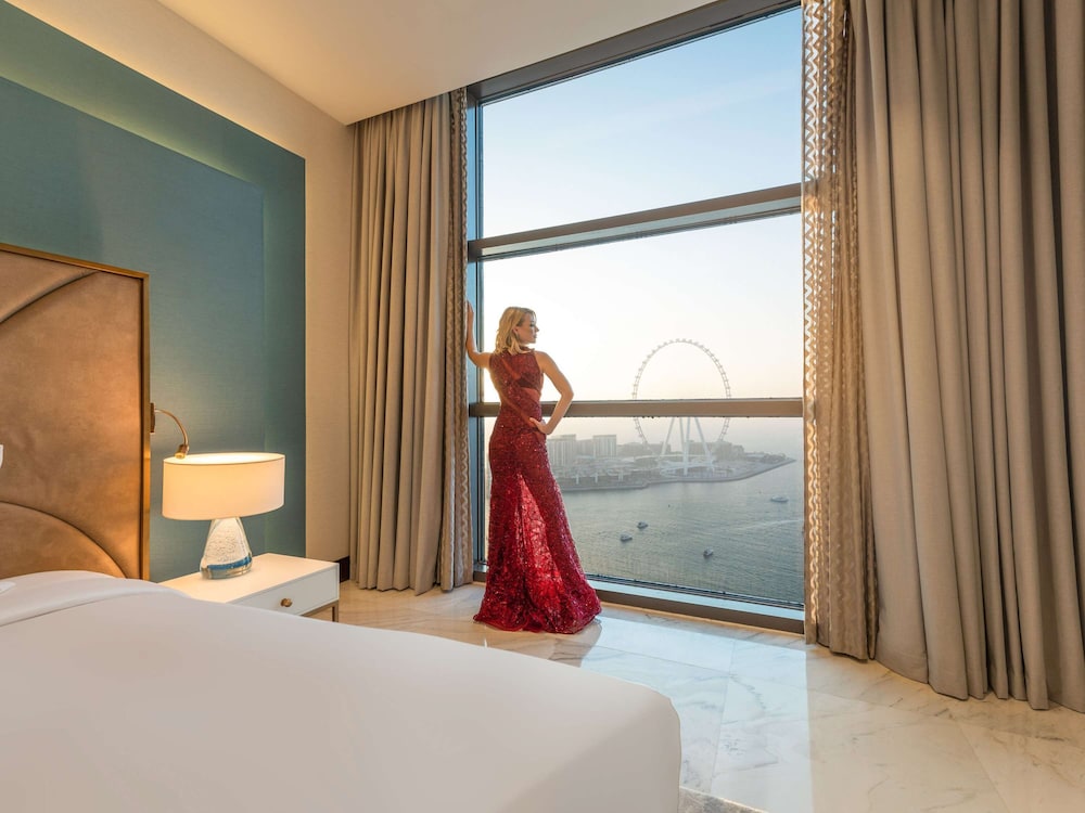 Sofitel Dubai Jumeirah Beach 10