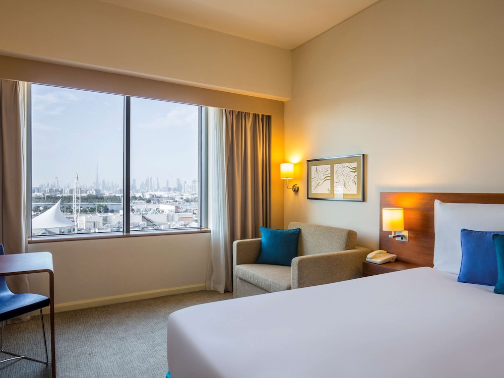 Novotel Deira Creekside Dubai 8