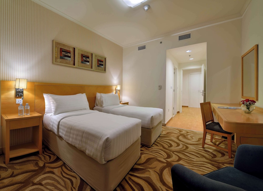 Oaks Liwa Heights 15