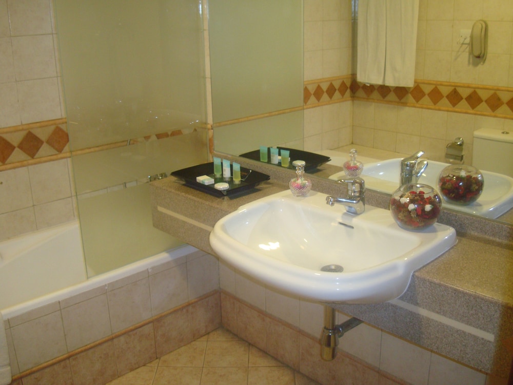 Al Manar Grand Hotel Apartment 19