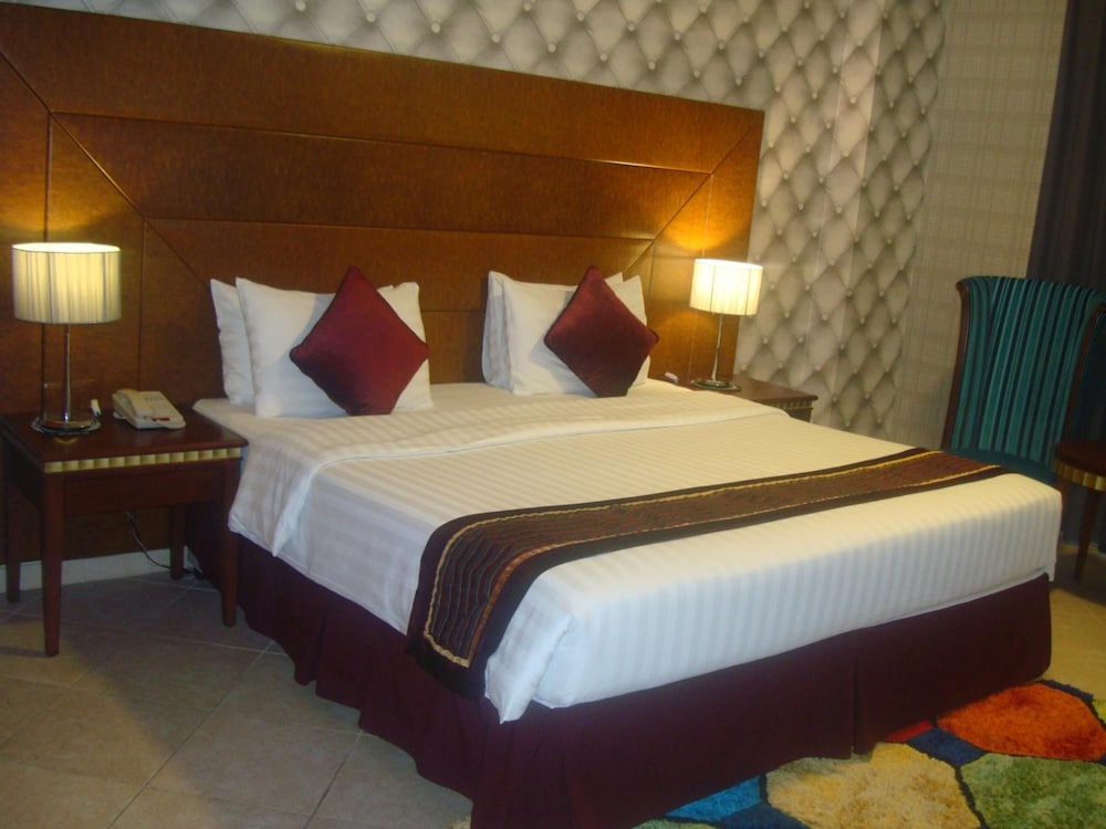 Al Manar Grand Hotel Apartment 13