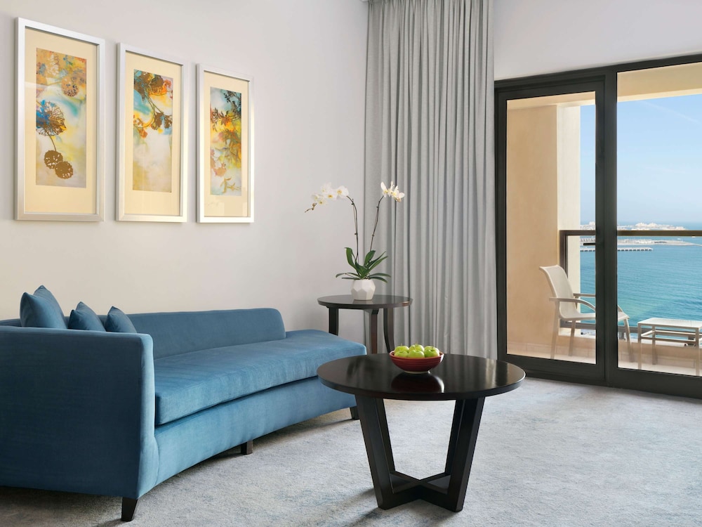 Mövenpick Hotel Jumeirah Beach 16