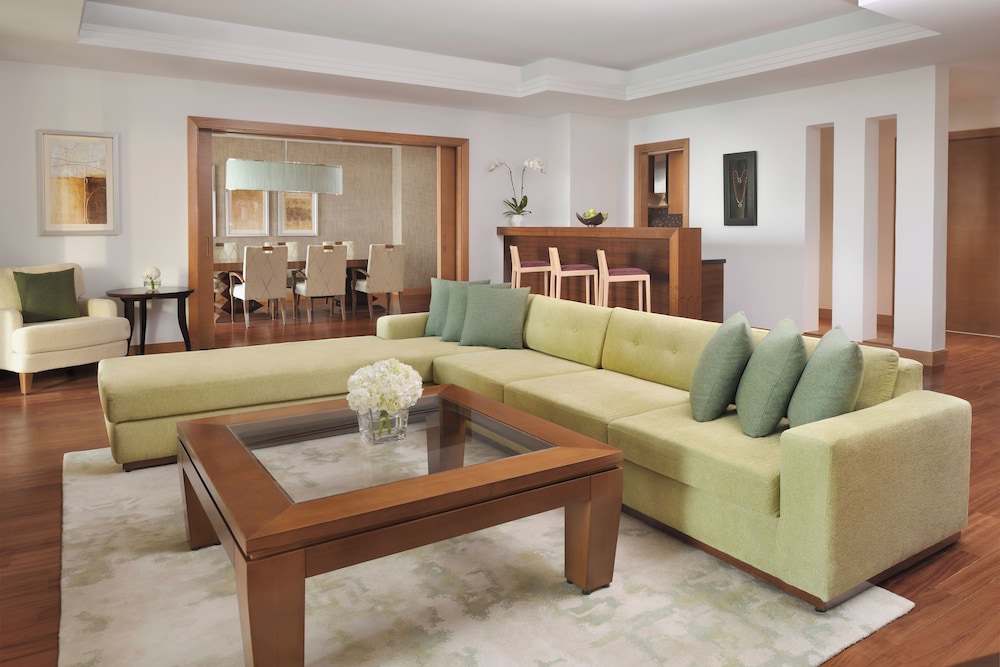 Mövenpick Hotel Jumeirah Beach 22