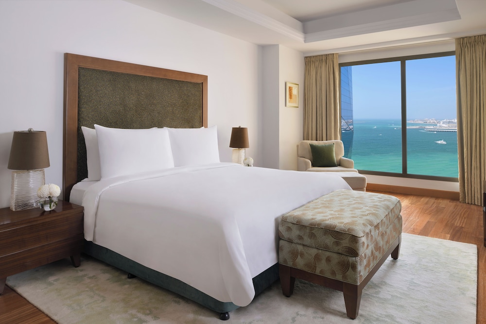 Mövenpick Hotel Jumeirah Beach 20