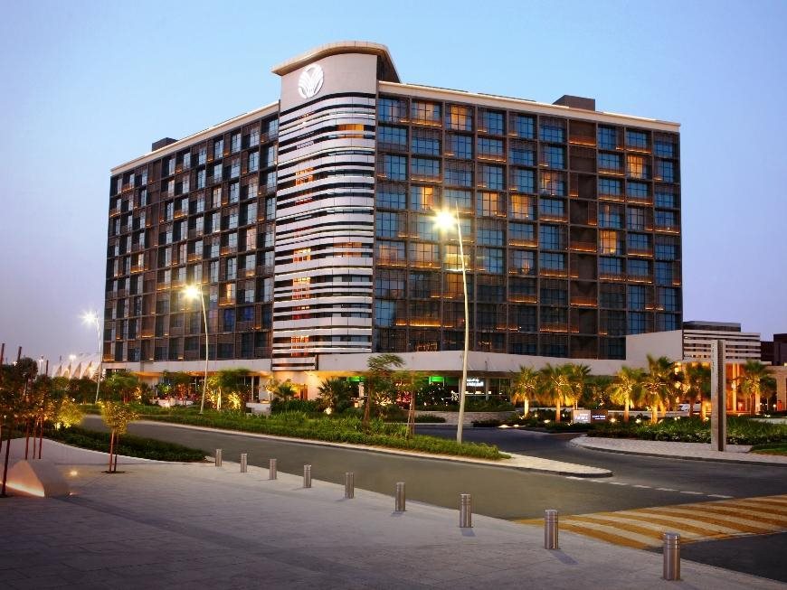 Yas Plaza Marina
