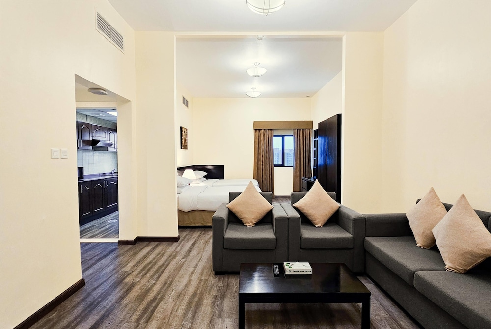 Ramada Hotel & Suites by Wyndham Ajman 19