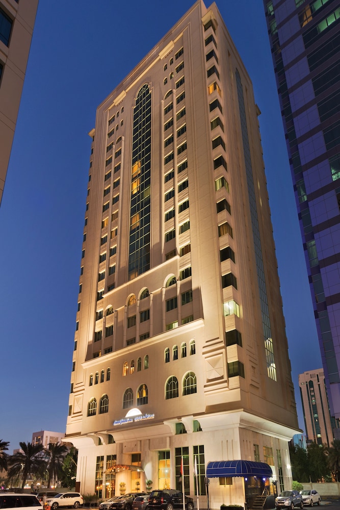 Howard Johnson by Wyndham Abu Dhabi 21