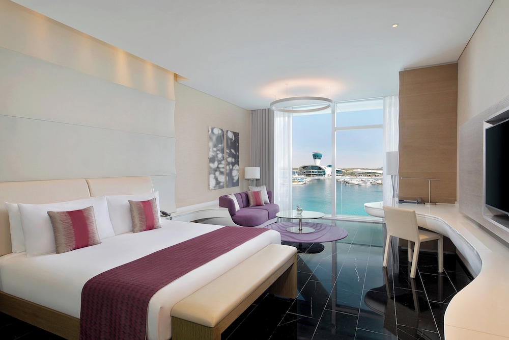 W Abu Dhabi - Yas Island 16