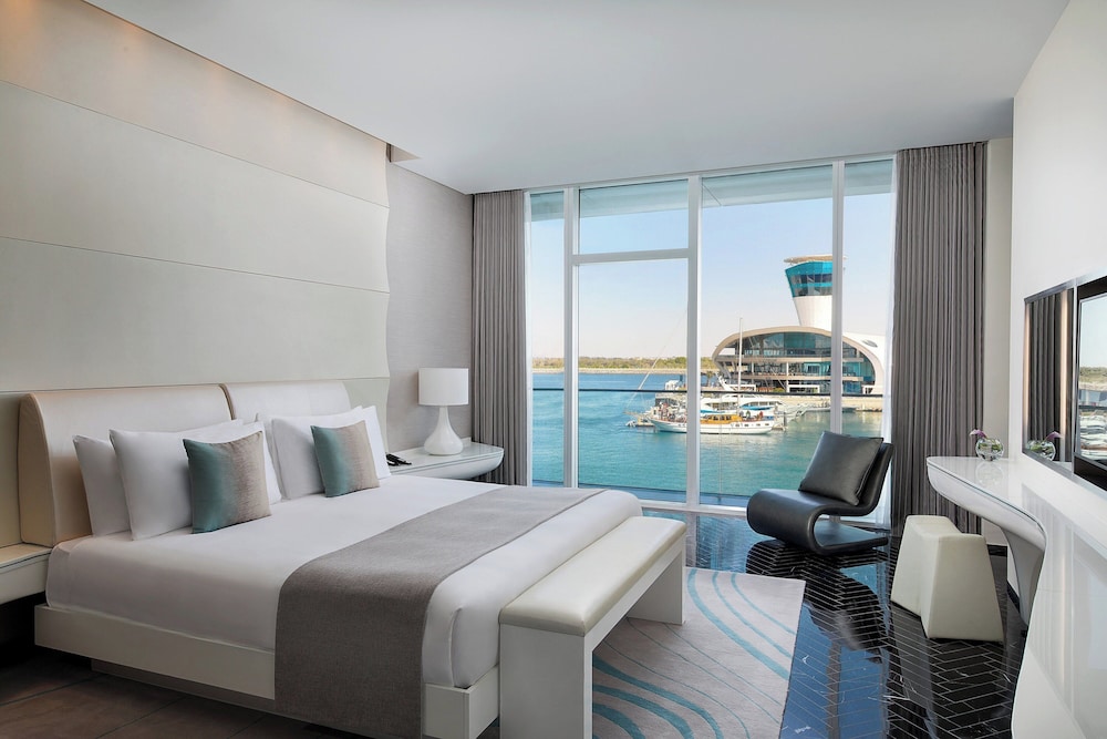 W Abu Dhabi - Yas Island 3